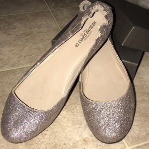 Multi-color sparkly flats